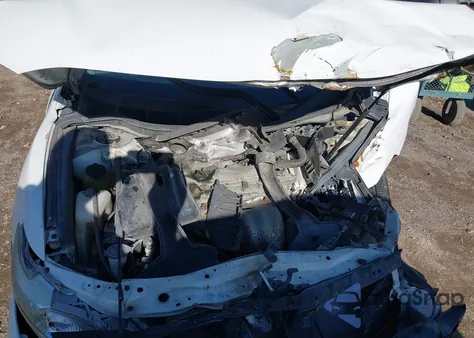 2011 Toyota Camry Le z USA, uszkodzony, nr VIN 4T1BF3EK4BU739849